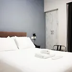 Apollon Filoxenia Hotel