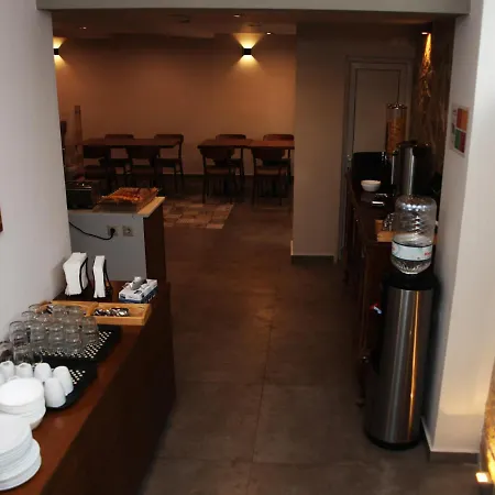 Apollon Filoxenia Hotel Corinth