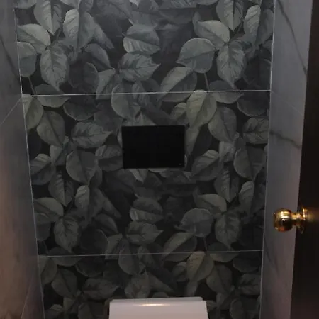 Apollon Filoxenia Hotel