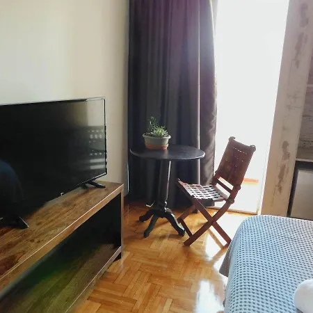 Apollon Filoxenia 2*