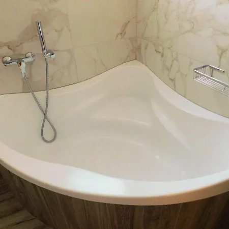 Apollon Filoxenia Hotel Corinth