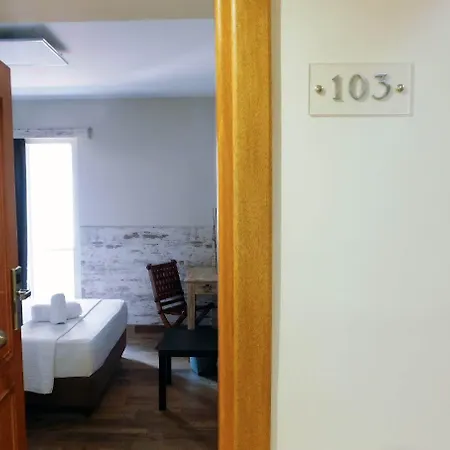 Apollon Filoxenia 2*