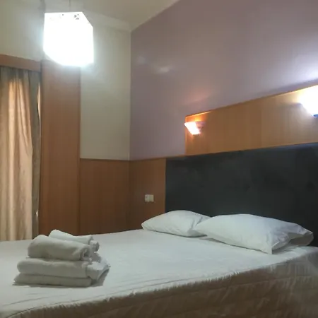 Apollon Filoxenia 호텔