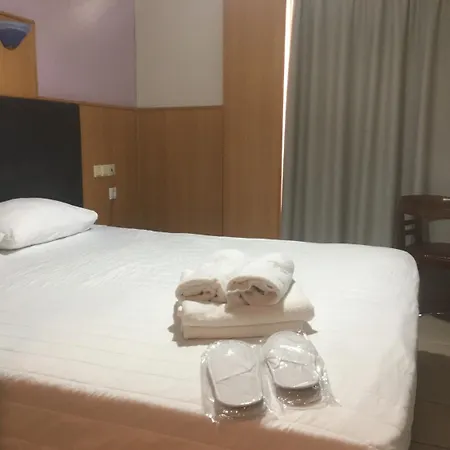 Hotel Apollon Filoxenia 2*