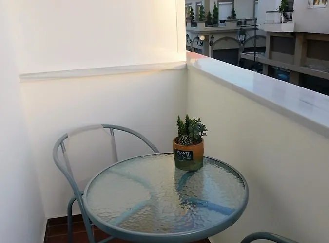 Apollon Filoxenia Hotel 2*